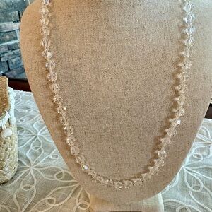 Vintage Art Deco Faceted Rock
Crystal Graduated Bead Necklace